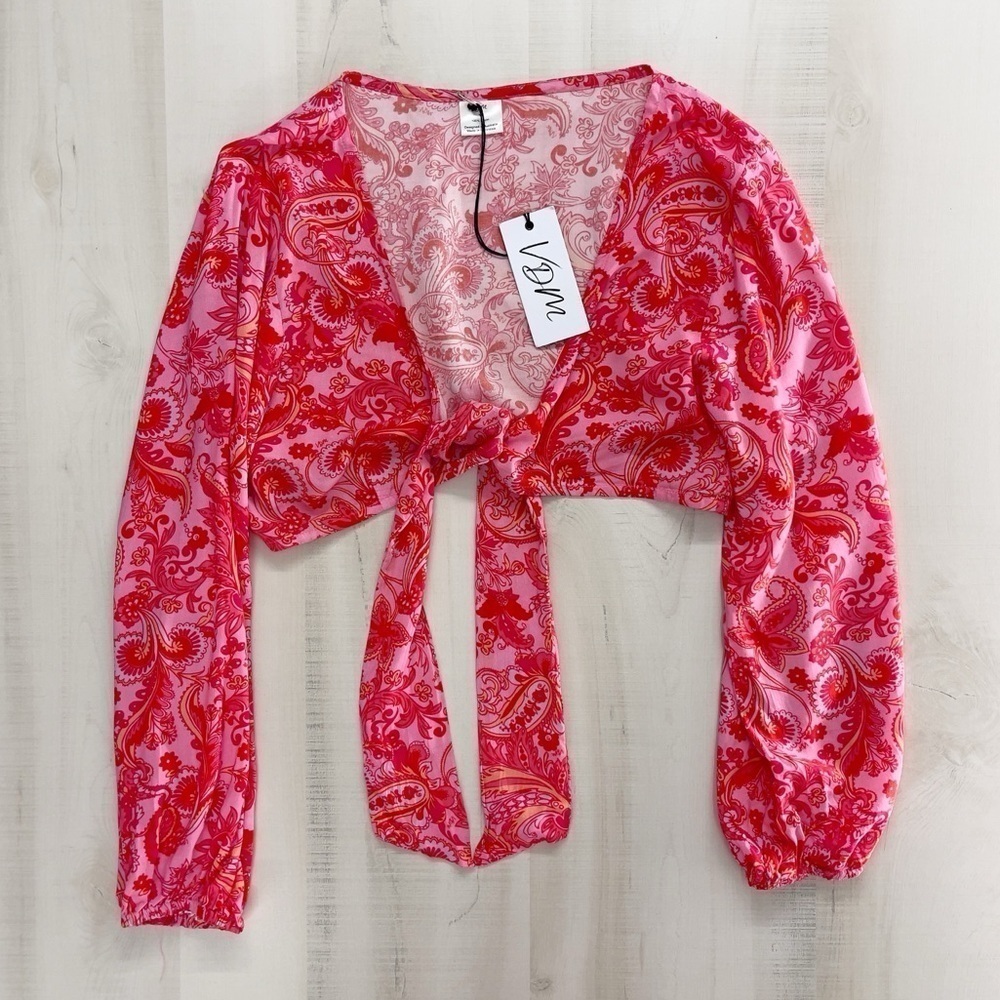NWT VDM the label x revolve Jemma paisley printed tropical vacation swim coverup